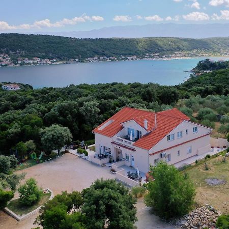 Apartmani "Sandro" Gonar Rab Town Extérieur photo