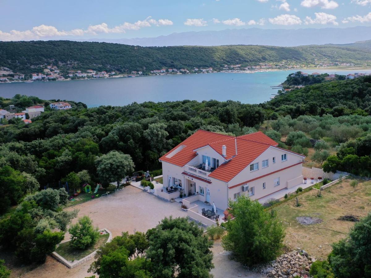 Apartmani "Sandro" Gonar Rab Town Extérieur photo