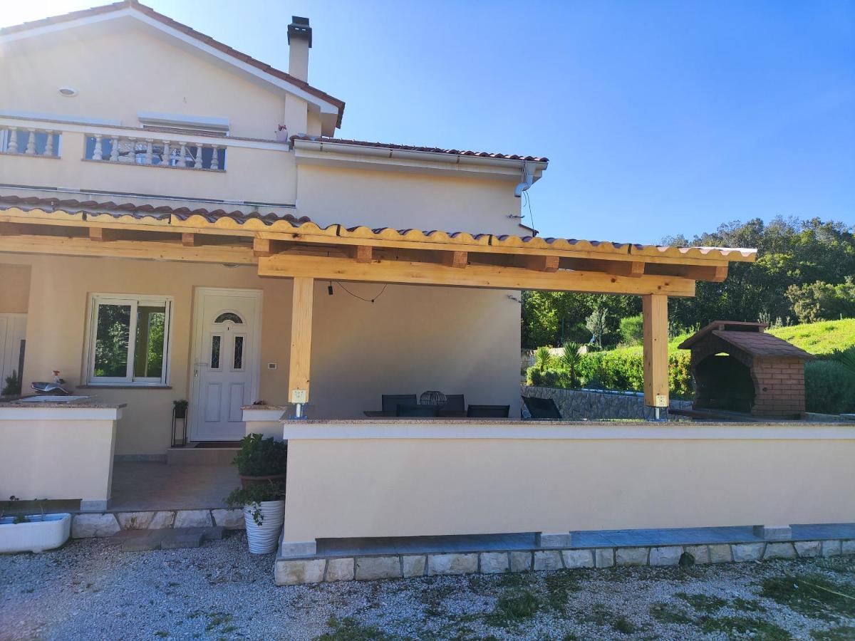 Apartmani "Sandro" Gonar Rab Town Extérieur photo