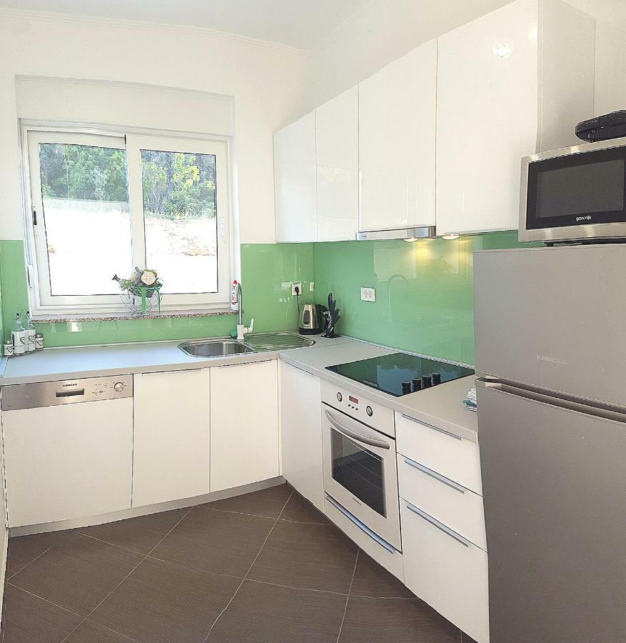 Apartmani "Sandro" Gonar Rab Town Extérieur photo